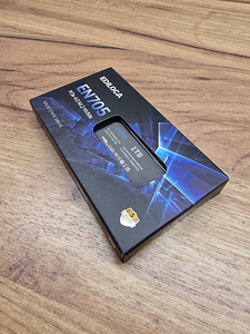 SSD 1TB PCIe Gen4, NVMe до 5000MB/s (1 фото из 2)