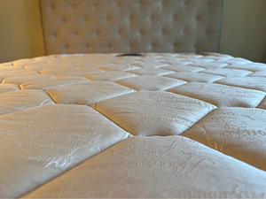 Luksus Voodi Madrats 150x200 (6 foto / 10)