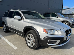 Volvo XC70 2.4 D5 136kw (1 foto / 11)