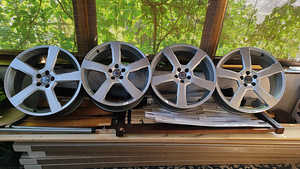 Volvo XC Original R20 (1 foto / 1)