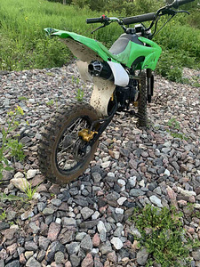 Kawasaki 125cc (3 foto / 3)