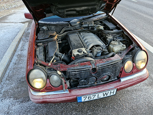 Запасные части W210 E300 (5 фото из 10)