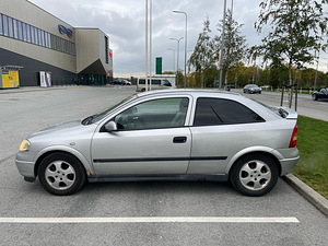 Opel Astra (4 фото из 10)