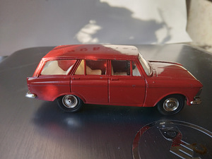 Mudelauto Moskvich 427 made in ussr. A4 1:43 (6 foto / 7)
