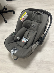 Автолюлька Cybex Cloud T i-Size (2 фото из 4)