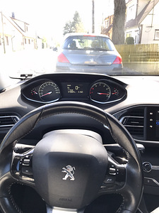 Peugeot 308 1.6 bensiin, 79k ls (8 foto / 12)
