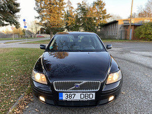 Volvo V50 1.6 D 80kW 2005 (2 foto / 15)