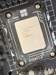 ASUS z690 Strix D4 WiFi + Intel 12900k (weak IMC) (5 foto / 5)