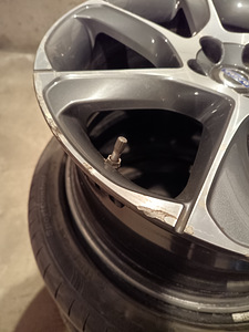 Volvo veljed 18" (6 foto / 10)