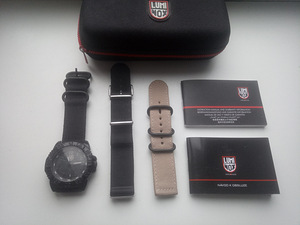 Luminox A.3501.BO Navy Seal watch (1 foto / 3)