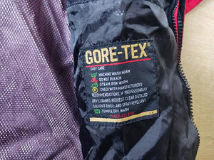 North Face XCR Gore-Tex Summit series L (7 foto / 7)
