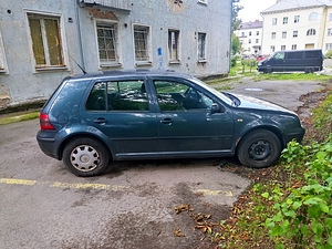 Volkswagen Golf 1.4 55kV (4 foto / 8)