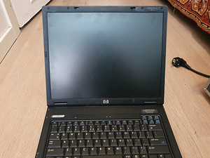 Hp compaq nx6110 (2 foto / 5)