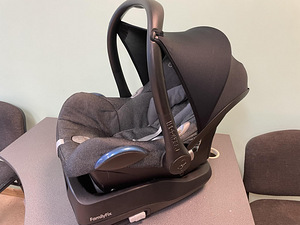 Maxi-Cosi Pebble Plus turvatool + MaxiFamilyFix (5 foto / 5)