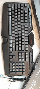Westrom keyboard (4 foto / 4)