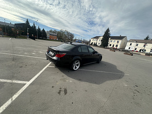 BMW 530d 2008a 173 kw manual (5 foto / 13)