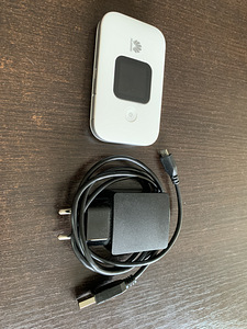 4G router LTE Huawei E5577 modem (1 foto / 3)