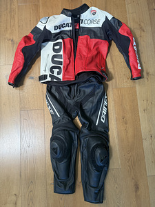 Ducati Corse mootorratta sõiduriided (1 foto / 2)