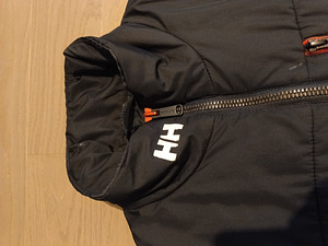 Куртка Helly Hansen, размер M (4 фото из 5)
