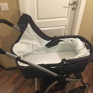Vanker MaxiCosi Mura Plus 4 + Maxi Cosi cabriofix turvahäll (3 foto / 8)