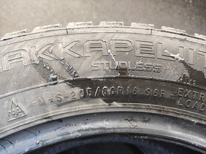 205/60 16" hakkapelita r3 (1 фото из 3)