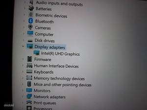 Lenovo T15 (7 foto / 9)