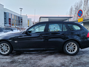 BMW 320 XDRIVE (12 фото из 14)