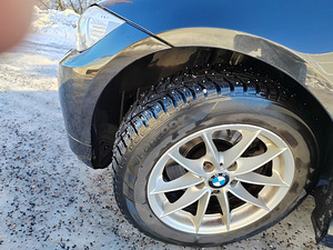 BMW 320 XDRIVE (10 фото из 14)