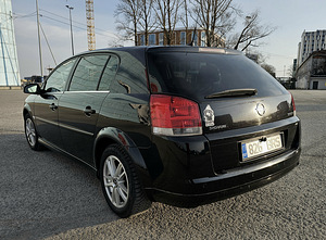 Opel Signum (2 фото из 14)