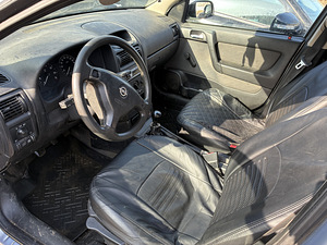 Opel Astra Caravan 1.4 Бензин Механика (5 фото из 6)