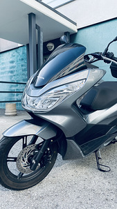 Motoroller Honda PCX 125 9kW (6 foto / 7)