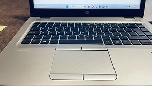 HP EliteBook 840 G4 (3 foto / 5)
