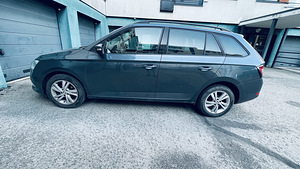 SKODA FABIA (2 foto / 12)
