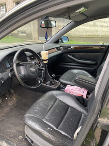 Audi a6 2000 2.4 121kw (8 foto / 12)