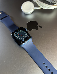 Apple Watch Series 6 GPS 40mm Blue Aluminium (7 foto / 7)