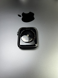 Apple Watch Series 4 Nike GPS 44mm Graphite Aluminium BH-78% (2 foto / 6)