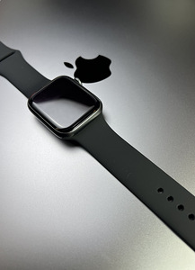 Apple Watch Series 6 GPS + LTE 44mm Graphite Aluminum BH83% (1 foto / 10)