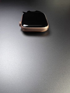 Apple Watch SE GPS + LTE 44mm Aluminium Gold BH93% (7 foto / 8)