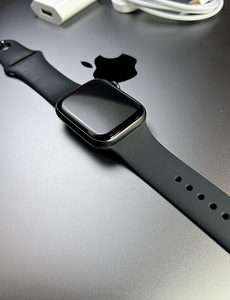 Apple Watch SE GPS 44mm Aluminium Graphite BH100% (1 foto / 9)