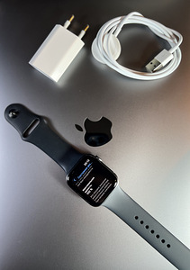 Apple Watch SE GPS 44mm Aluminium Graphite BH100% (2 foto / 9)