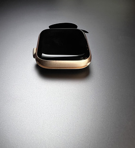 Apple Watch Series 4 GPS 44mm Gold Aluminium BH100% (5 foto / 8)