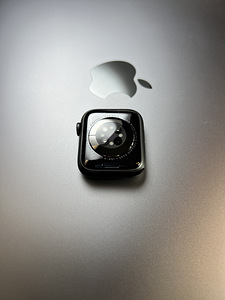 Apple Watch Series 6 GPS 40mm Graphite Aluminium BH85% (8 foto / 8)