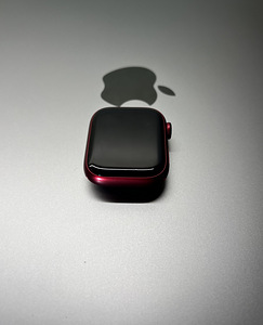 Apple Watch Series 7 GPS + LTE 41mm Red Aluminum BH84% (8 foto / 8)