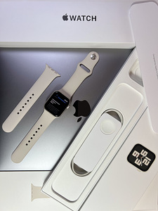 Apple Watch SE Gen.2 GPS + LTE 40mm Starlight Aluminum BH98% (2 foto / 7)