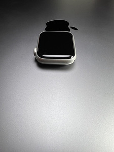 Apple Watch SE Gen.2 GPS 40 мм Silver Aluminum BH91% (5 фото из 8)