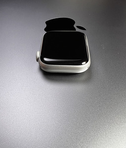 Apple Watch Series 5 GPS 40mm Aluminium Silver BH87% (4 foto / 7)