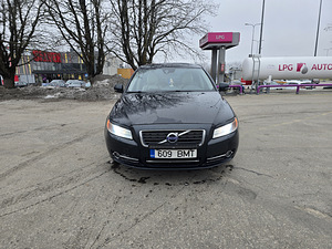 Volvo s80 (1 фото из 6)