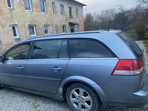 Opel Vectra (2 foto / 9)