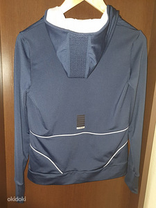 Dressipluus Emporio Armani EA7, suurus XS (2 foto / 3)