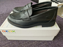 Кожаные туфли Geox, размер 32